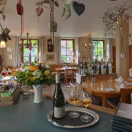 Landgasthof Zur Bruecke Wiesentheid Buitenkant foto